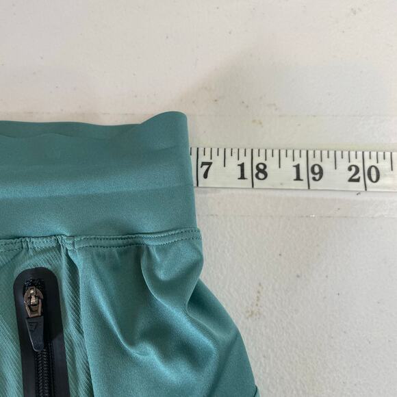Gymshark Green Athletic Running Shorts Women's XL Activewear Lightweight - Picture 12 of 14